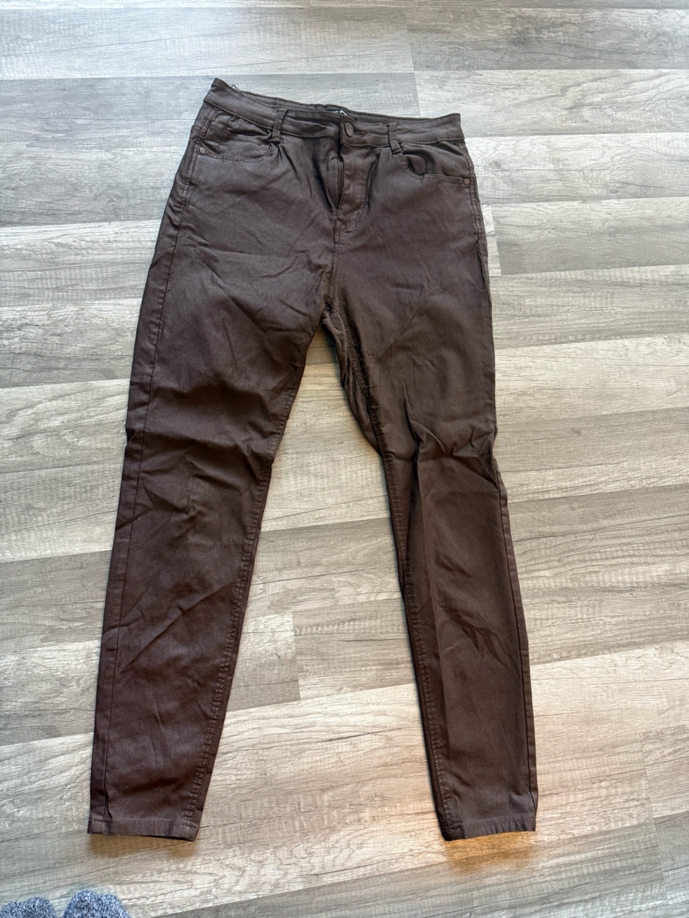 stradivarius Slim Brown Chinos